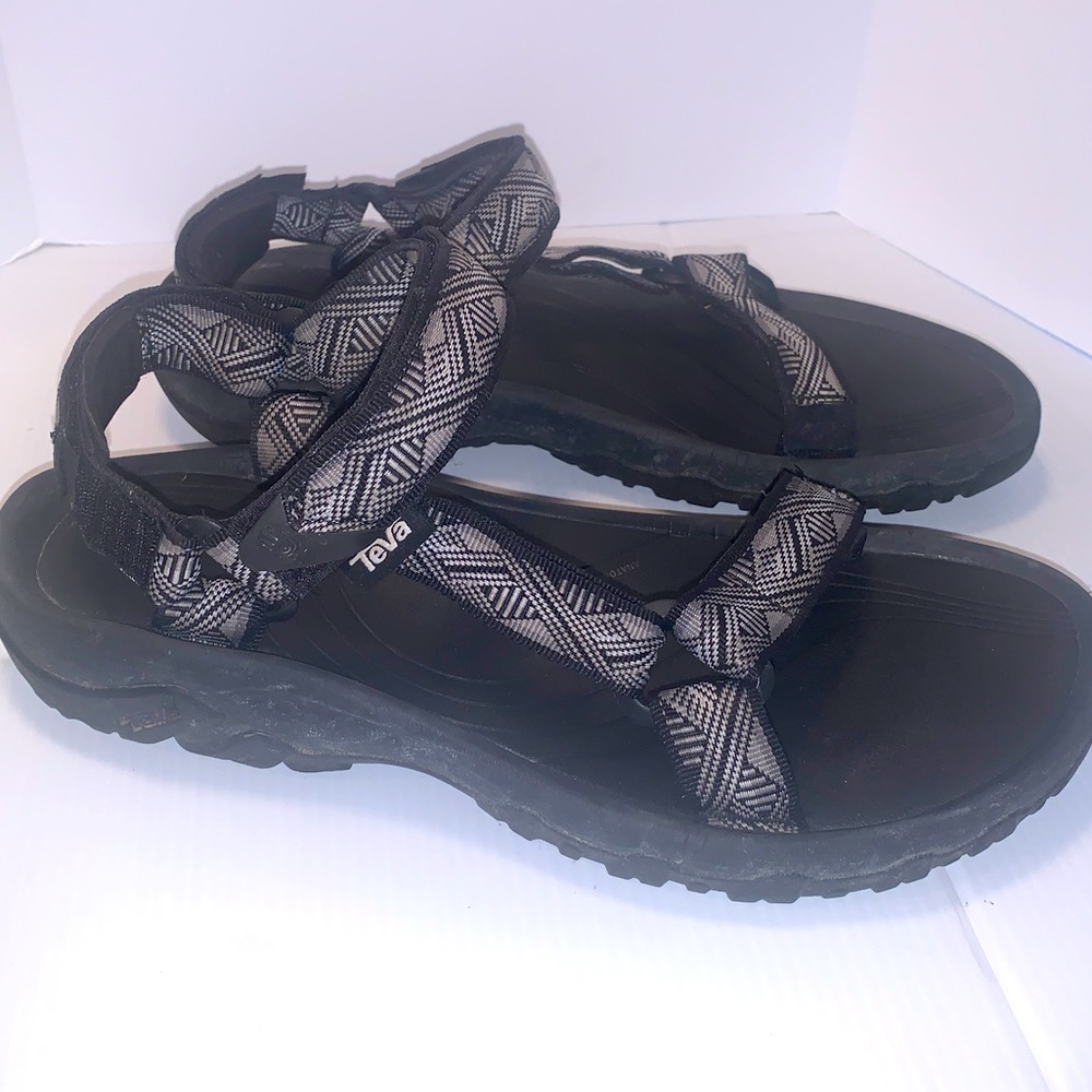 TEVA Sandals Men’s Size 11